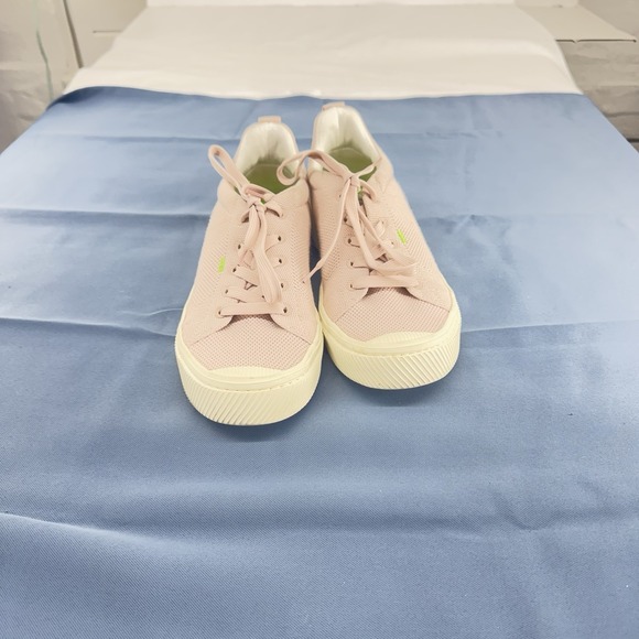 Cariuma Shoes - Cariuma OCA Shoes Women's 9 Pink  White Knit Low Top Lace Up Casual Sneakers